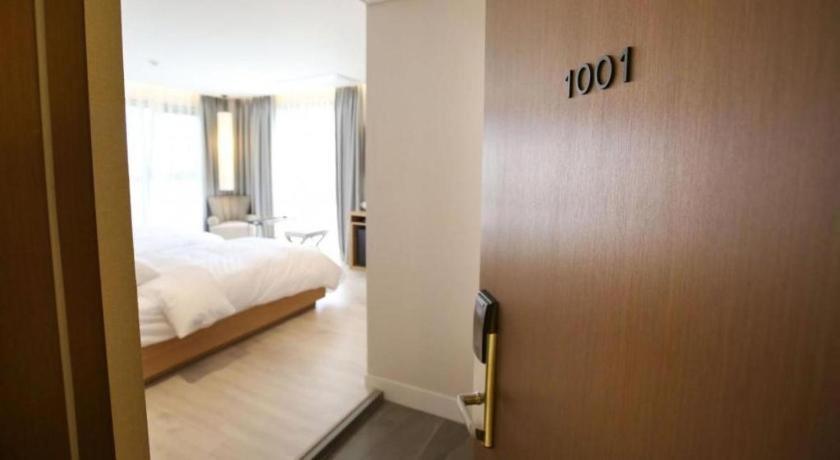 בוסאן Londoner Hotel מראה חיצוני תמונה
