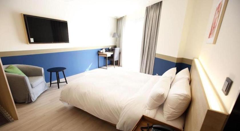 בוסאן Londoner Hotel מראה חיצוני תמונה
