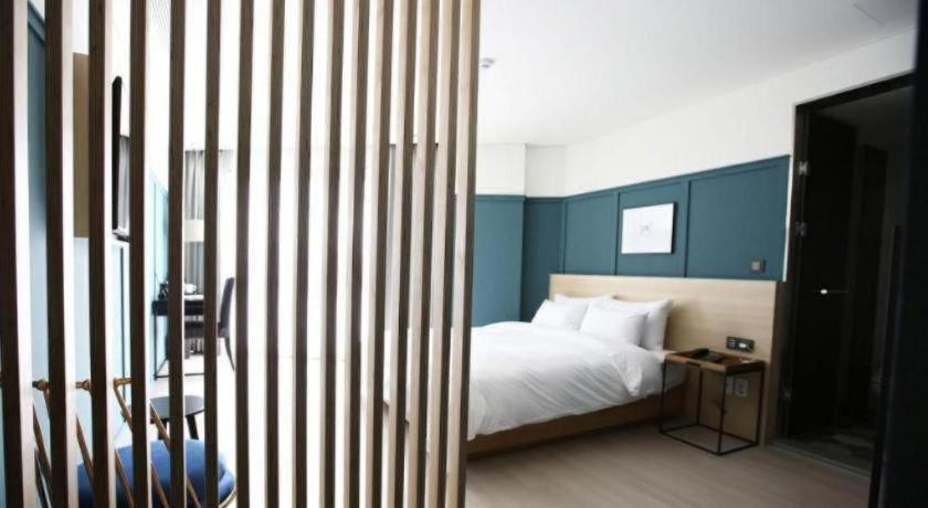 בוסאן Londoner Hotel מראה חיצוני תמונה